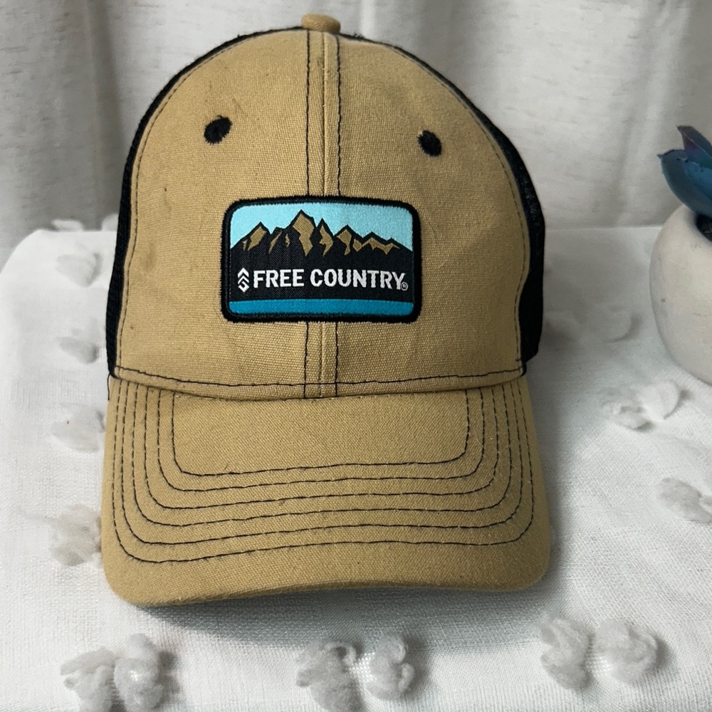 Free Country Khaki and Black Mountain Patch Cap